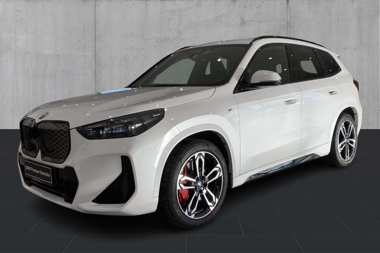 BMW iX1 eDrive20 M-Sport Pro