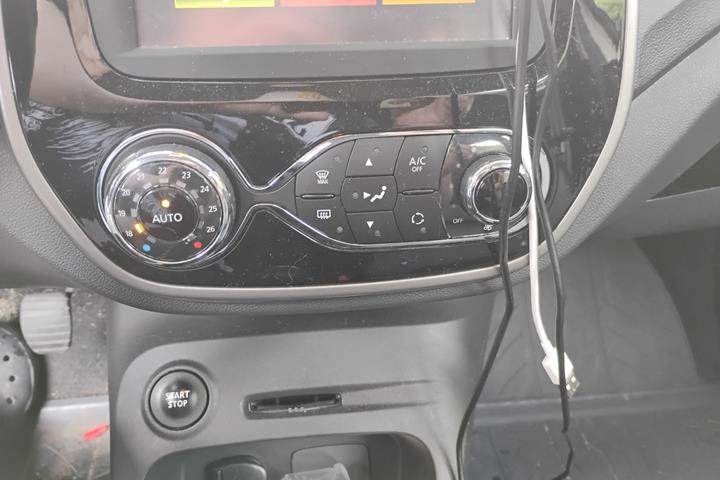 Hvid Renault Captur fra 2016