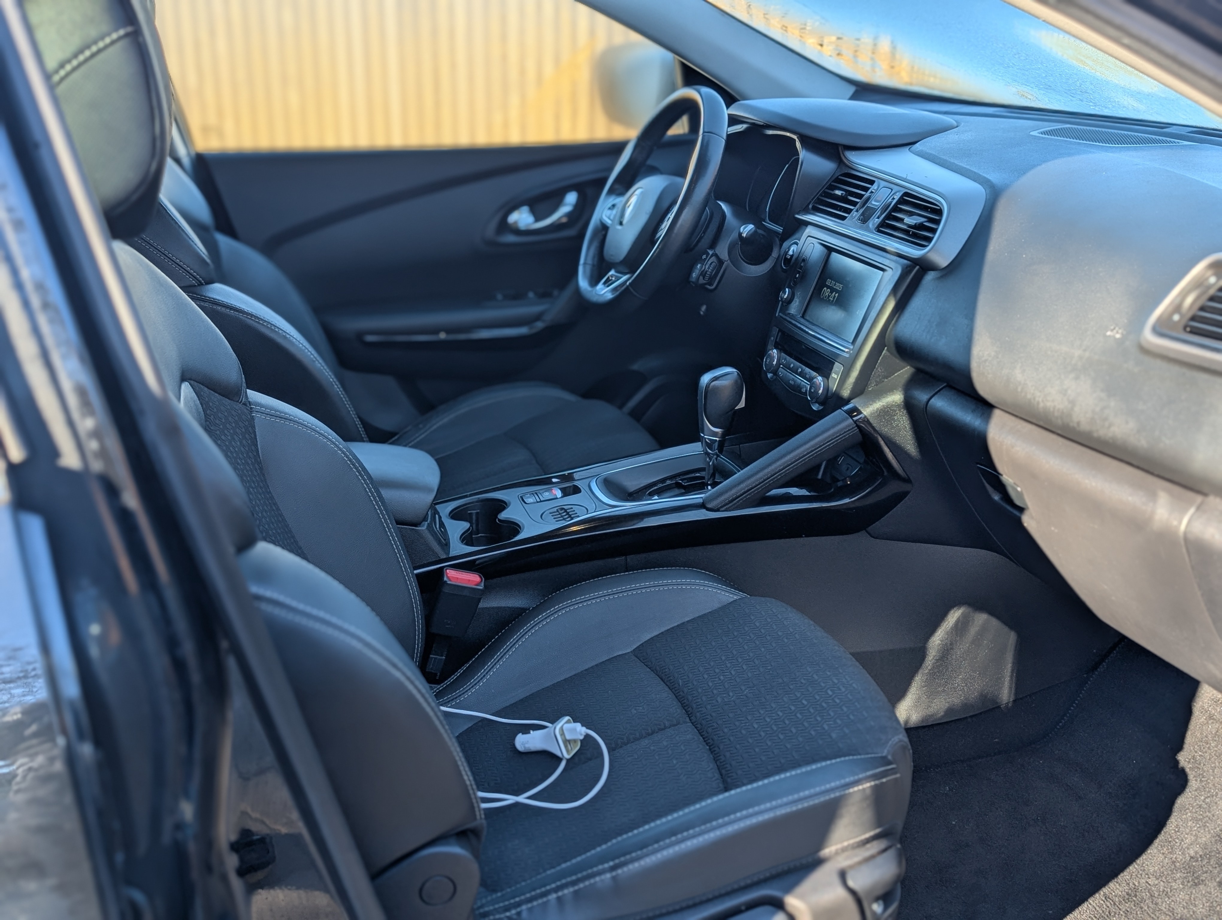 Sort Renault Kadjar fra 2016