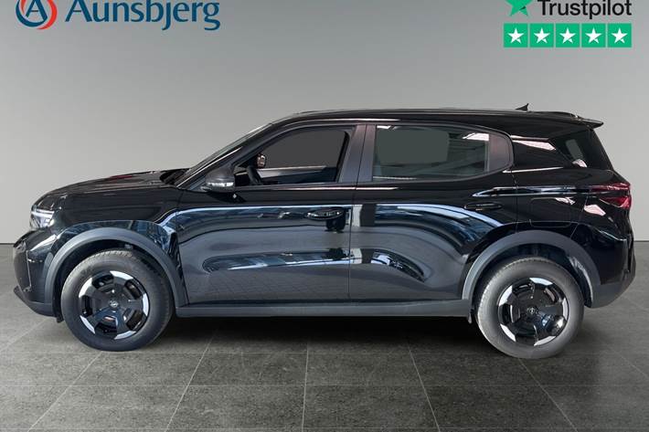 Sort Opel Frontera fra 2025