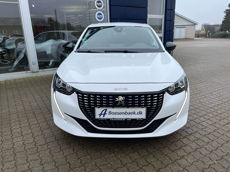 Peugeot 208 1,2 PureTech Allure 100HK 5d 6g