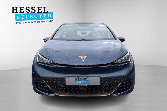 Blå Cupra Born fra 2022