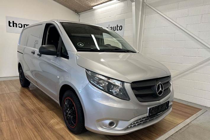 undefined Mercedes Vito 111 fra 2016 set udefra