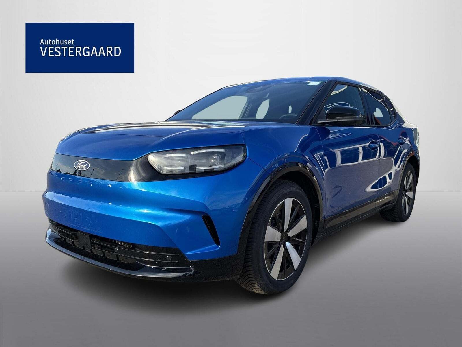 Blå Ford Capri fra 2024