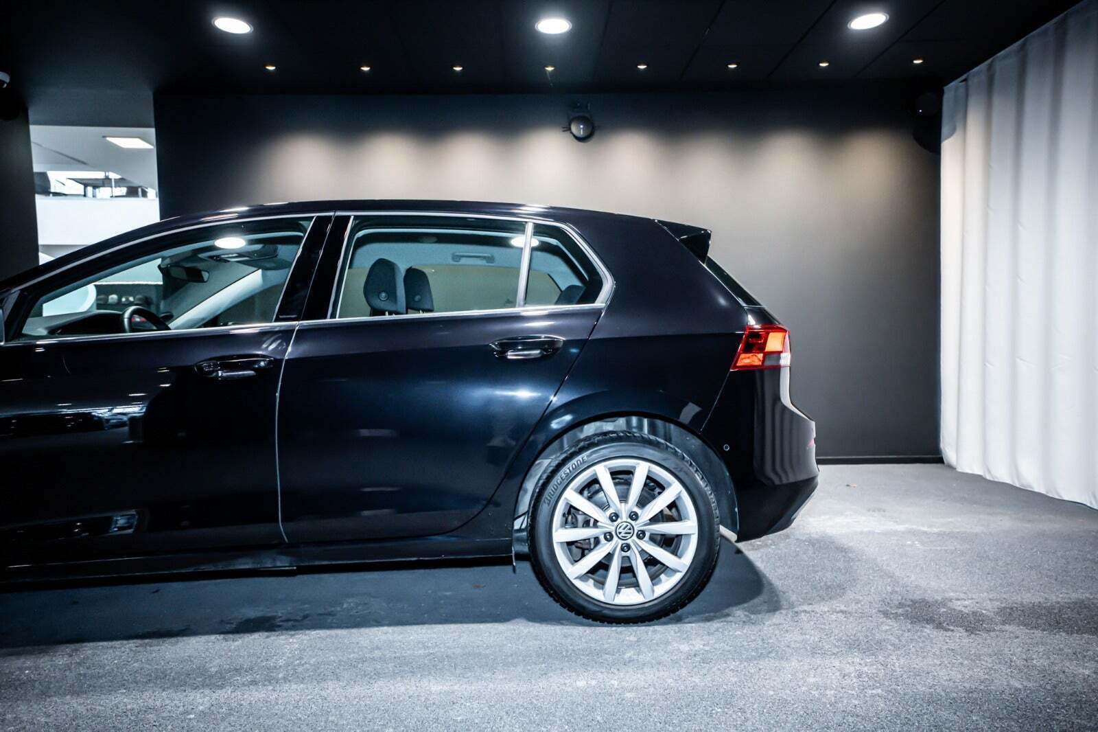 Sort VW Golf VIII fra 2024