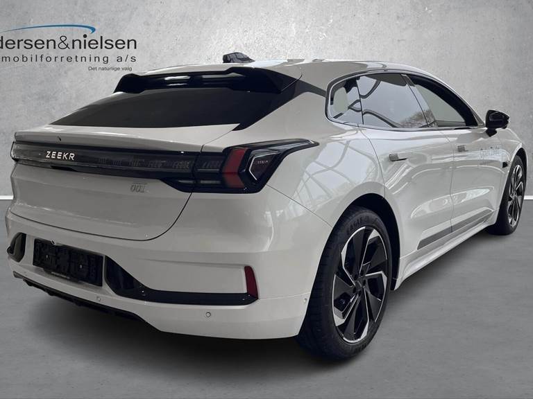 Zeekr 001 EL Long Range 272HK 5d Aut.