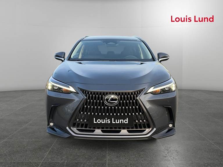 Lexus NX 2,5 450h+ Plugin-hybrid Business Plus 4WD 309HK 5d Trinl. Gear