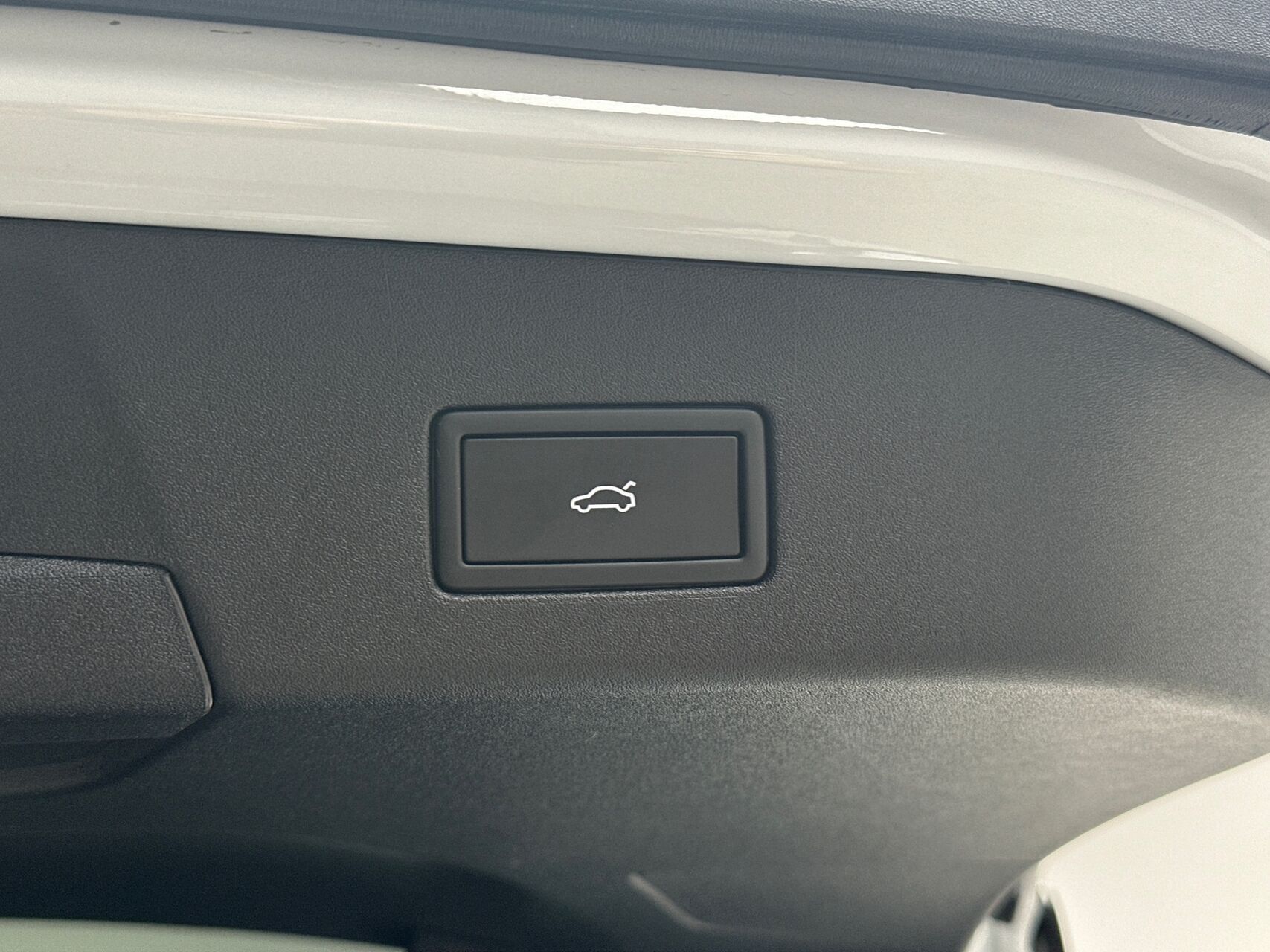 Hvid VW ID.4 fra 2026