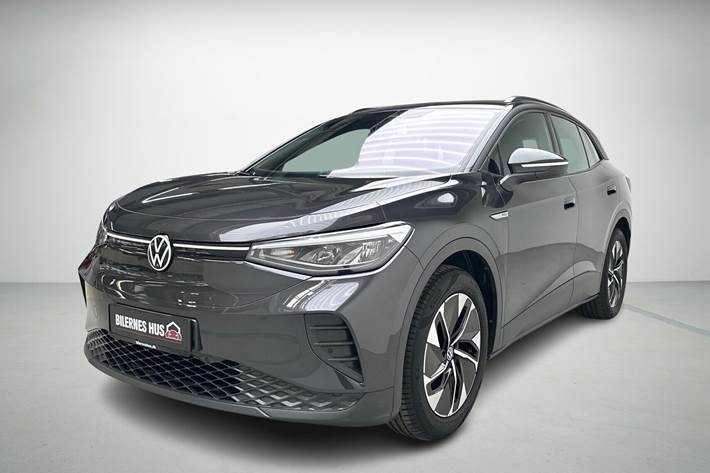Grå VW ID.4 fra 2022 set udefra
