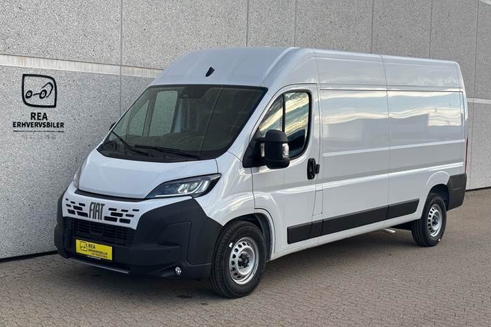 Hvid Fiat Ducato fra 2026