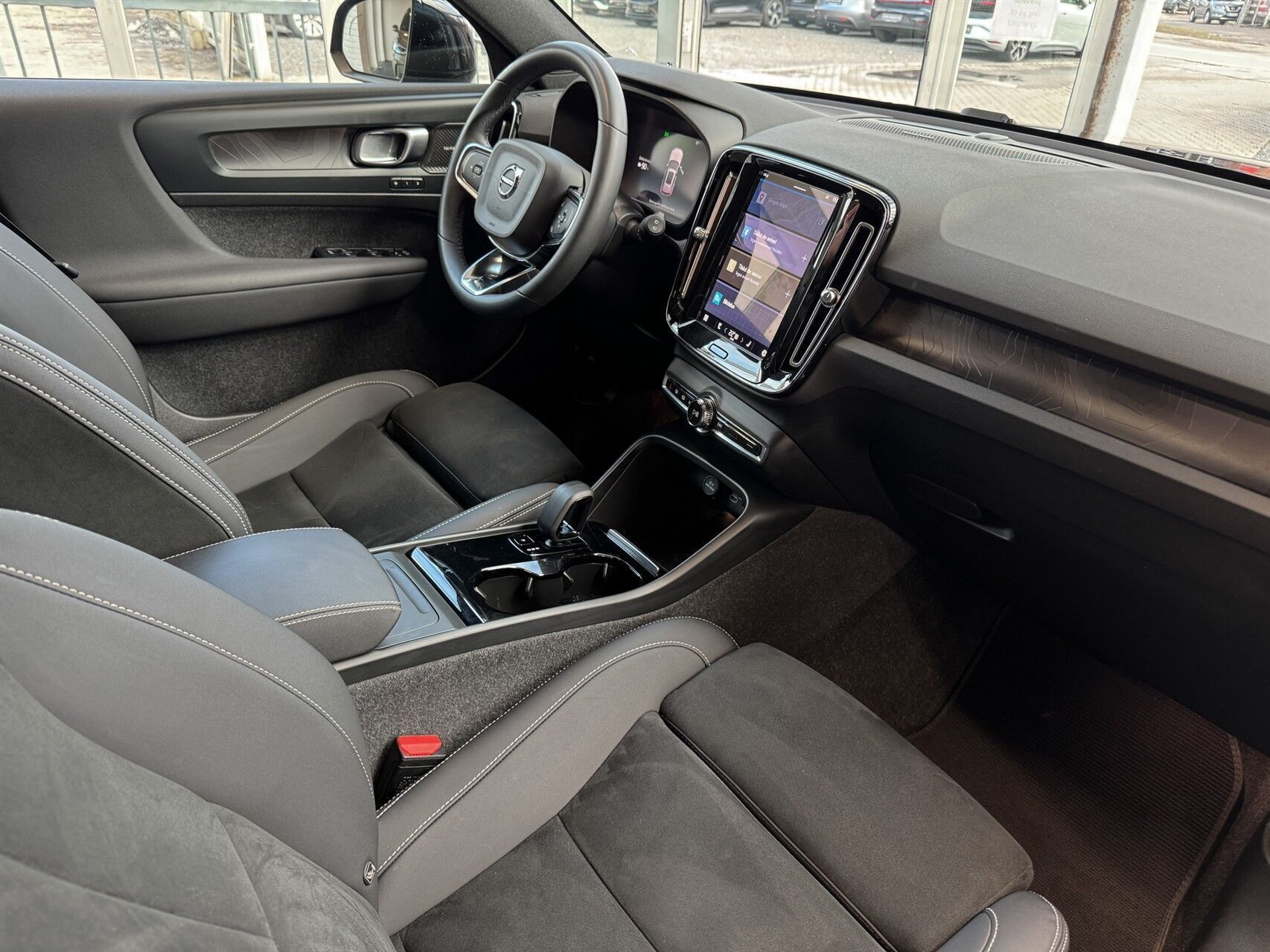 Volvo XC40 P6 Recharge Ultimate 231HK 5d Aut.