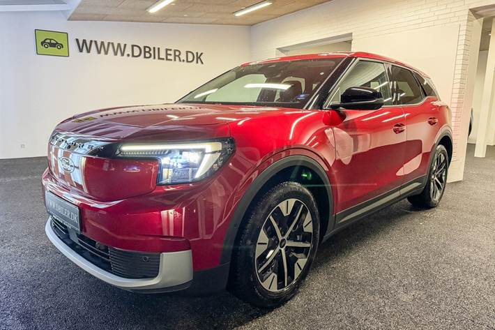 Rød Ford Explorer fra 2024