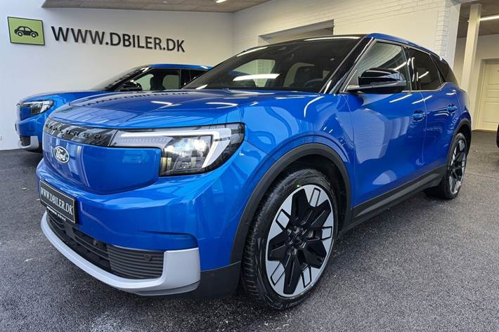 Blå Ford Explorer fra 2024 set udefra