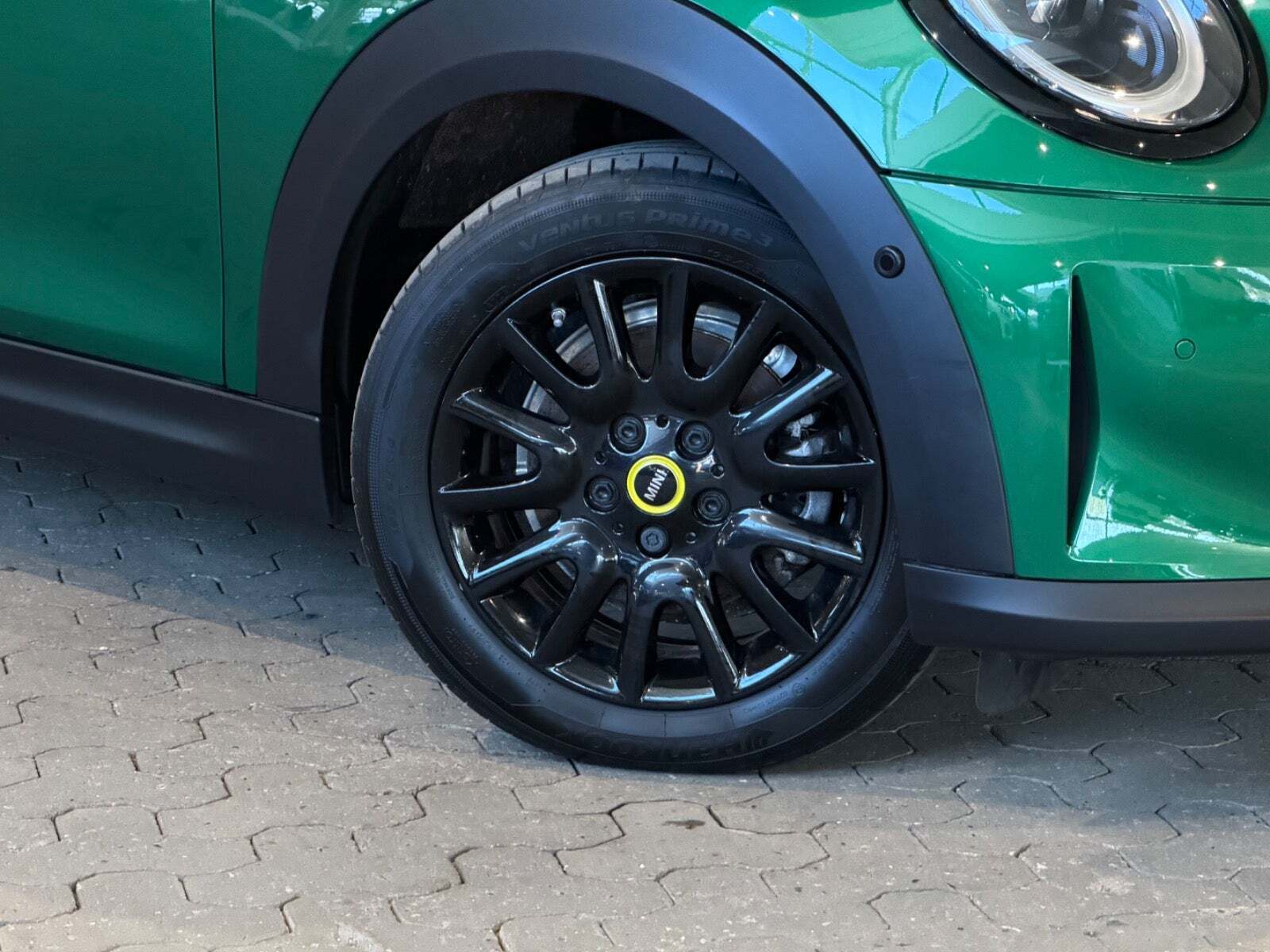 Mini Cooper SE Classic Trim