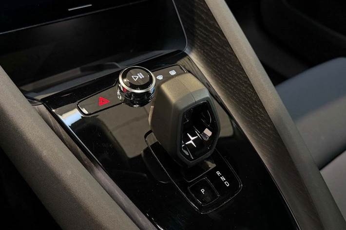 Grå Polestar 2 fra 2024