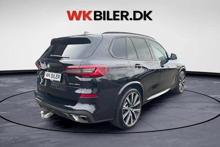 Sort BMW X5 fra 2022