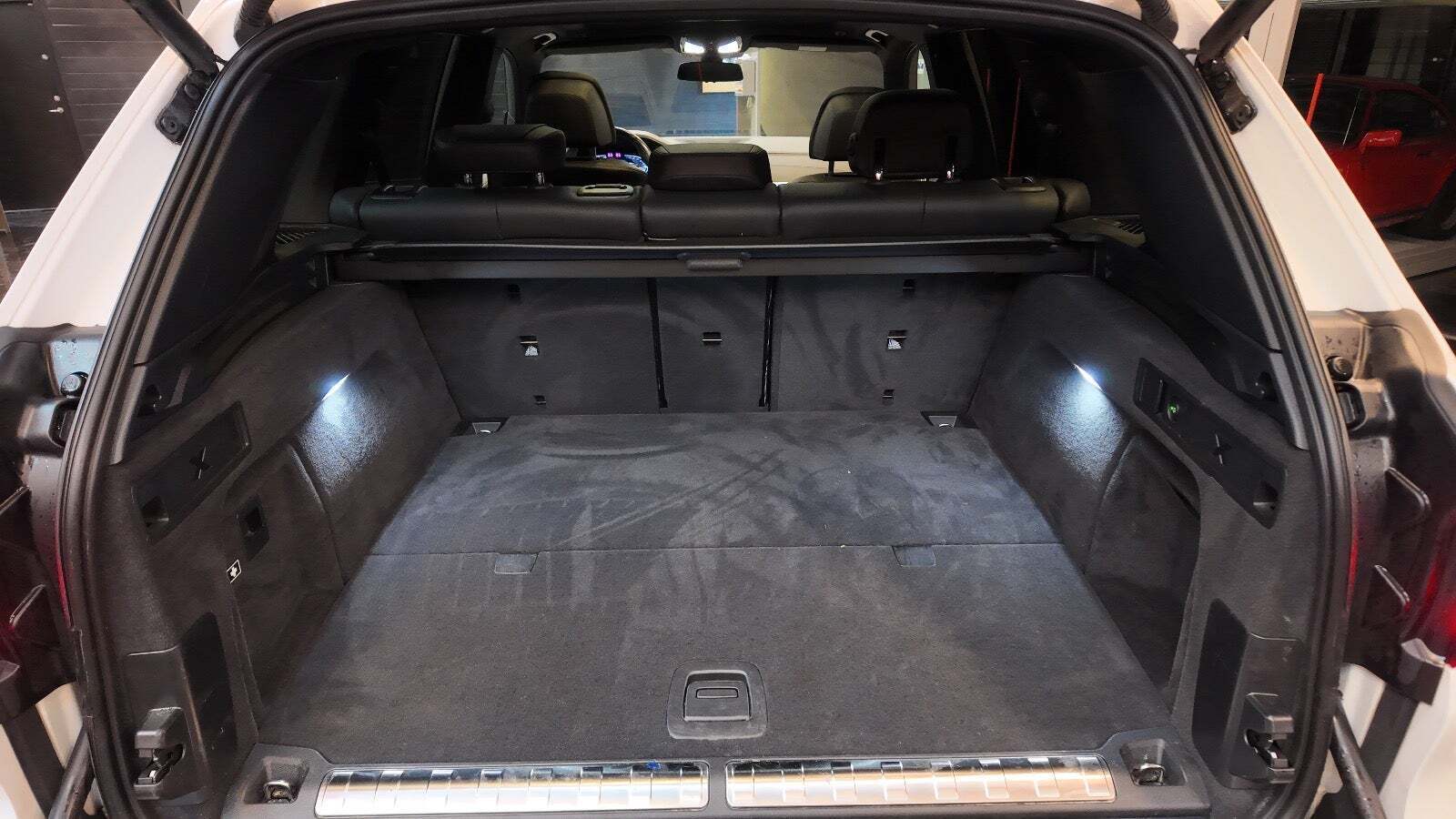 Hvid BMW X5 fra 2023