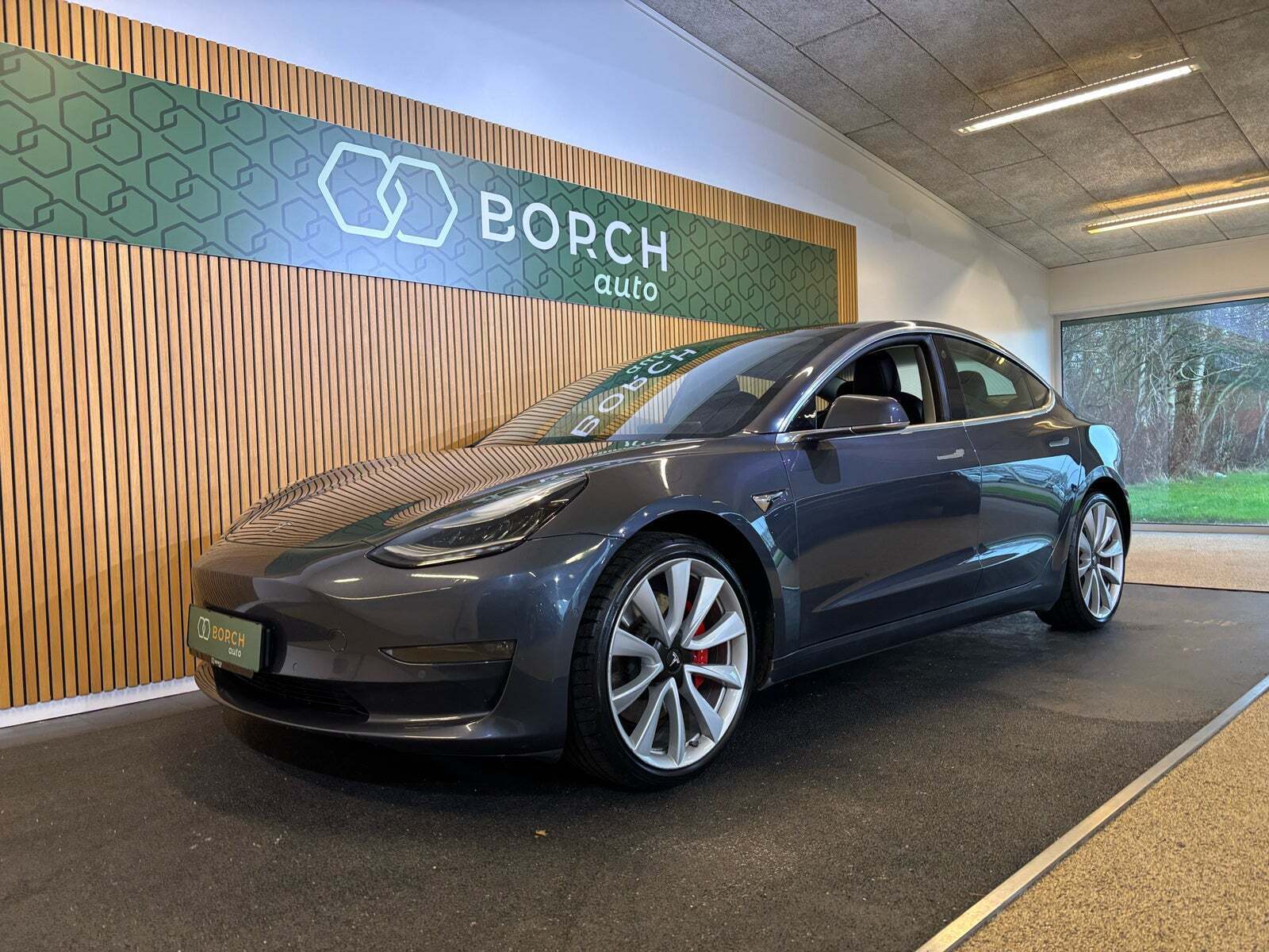 Tesla Model 3 Performance AWD