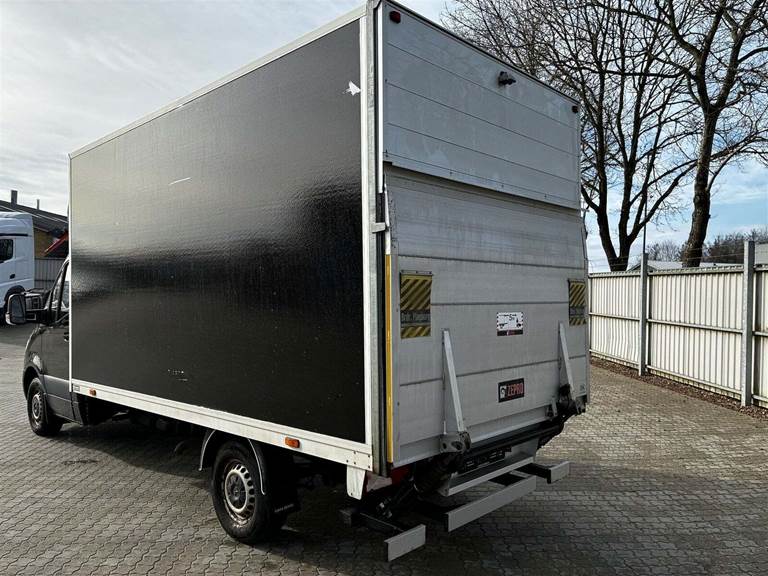 Mercedes Sprinter 317 2,0 CDi Alukasse m/lift aut. RWD