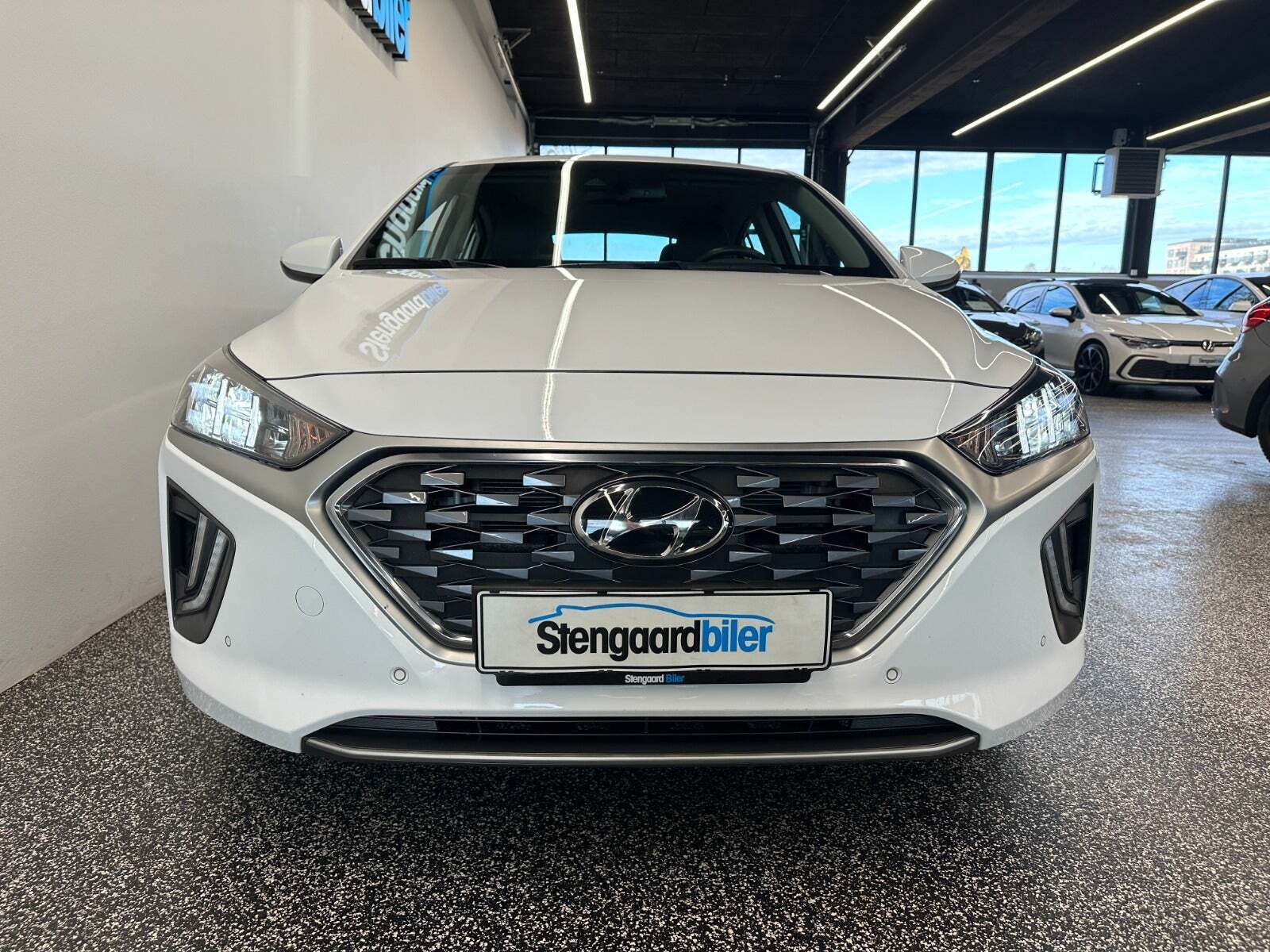 Hyundai Ioniq 1,6 PHEV Premium DCT
