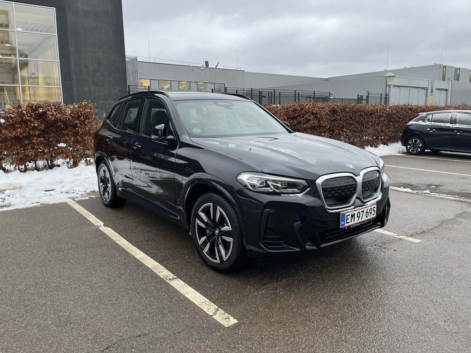 BMW iX3 Charged