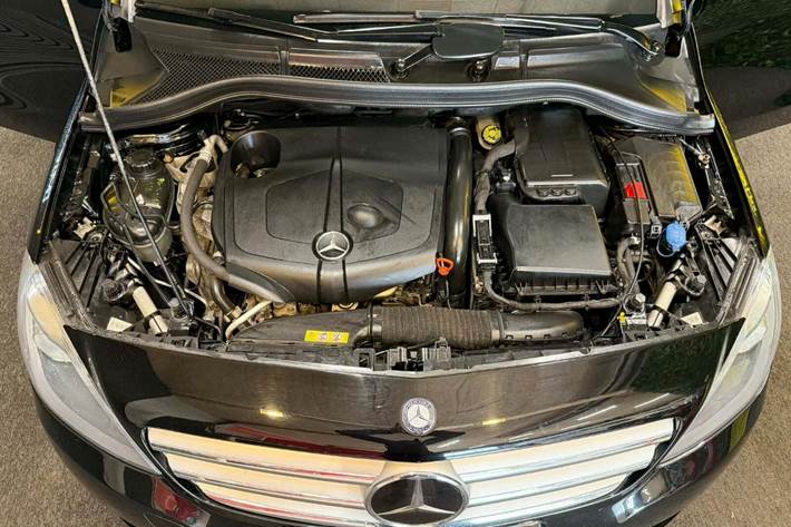 undefined Mercedes B180 fra 2012