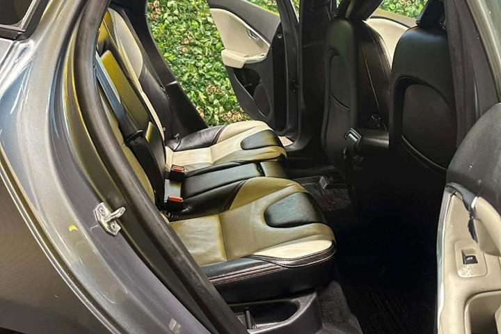 undefined Volvo V40 CC fra 2015