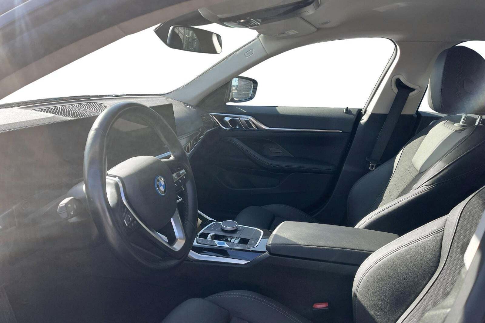 BMW i4 eDrive35 Charged