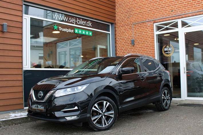 Sort Nissan Qashqai fra 2018