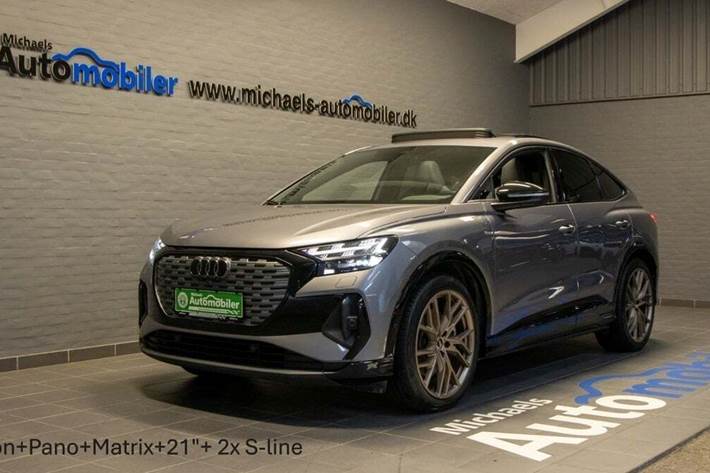 Grå Audi Q4 e-tron fra 2023 set udefra