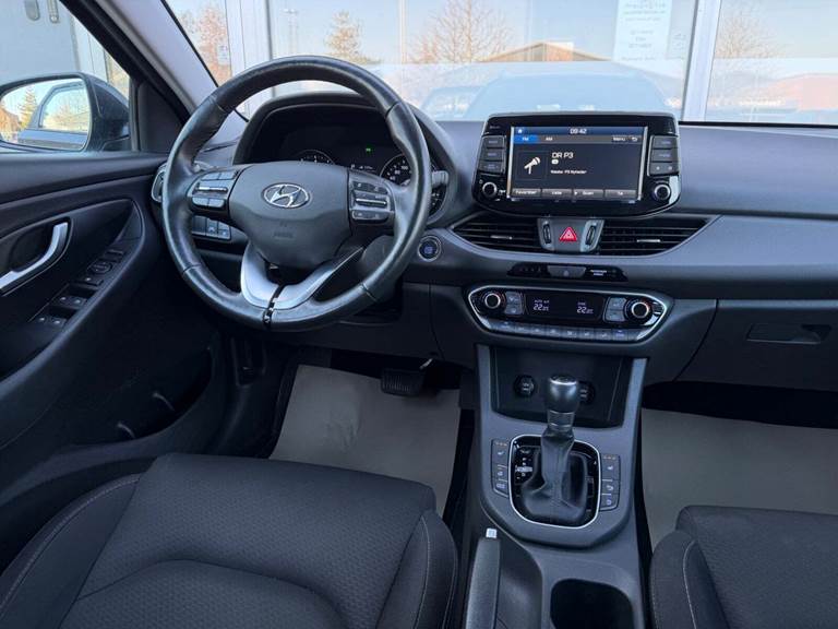 Hyundai i30 1,4 T-GDi Trend stc. DCT