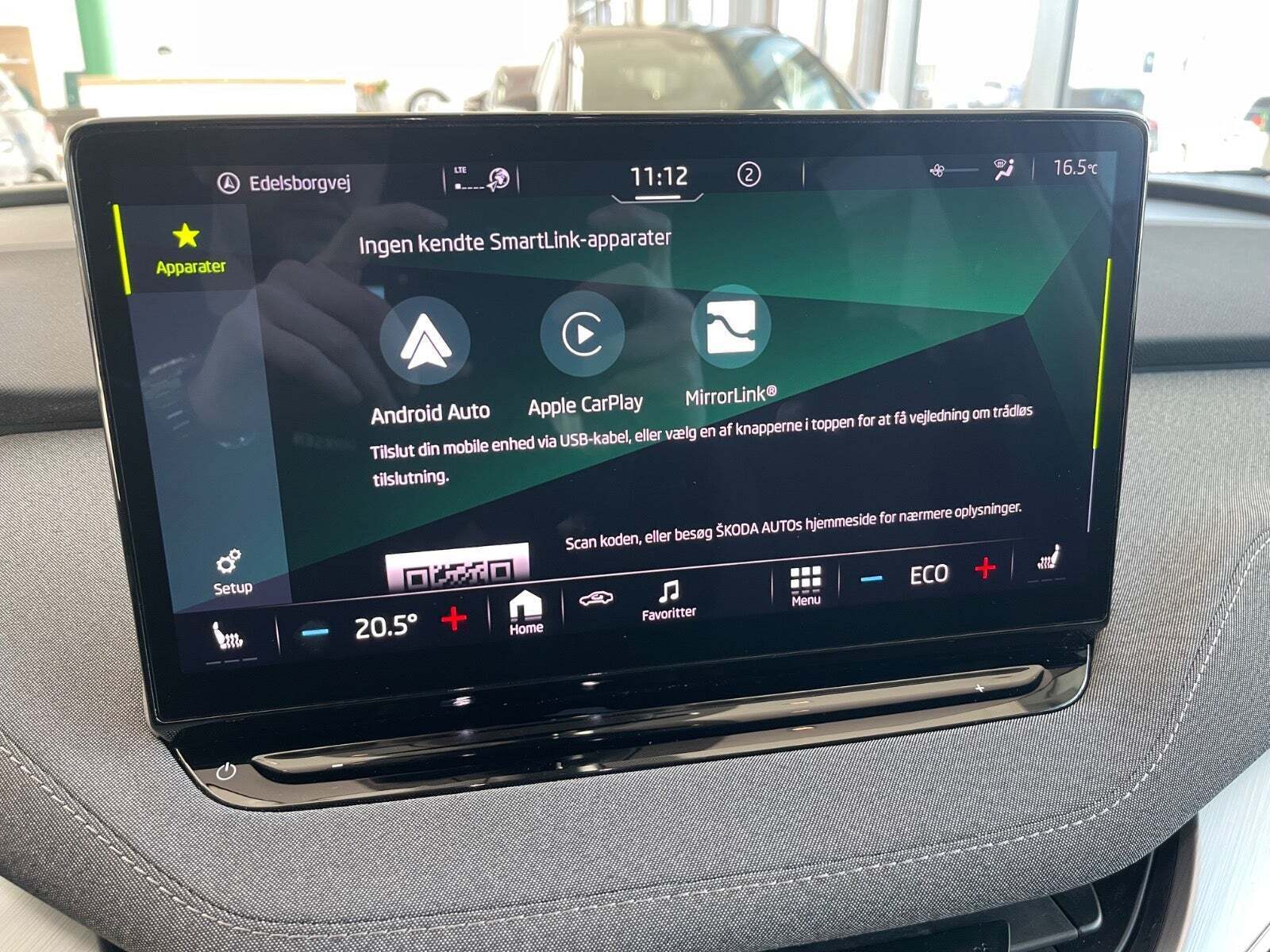 Grå Skoda Enyaq fra 2022