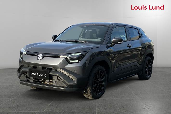 Grå Suzuki eVitara fra 2025 set udefra