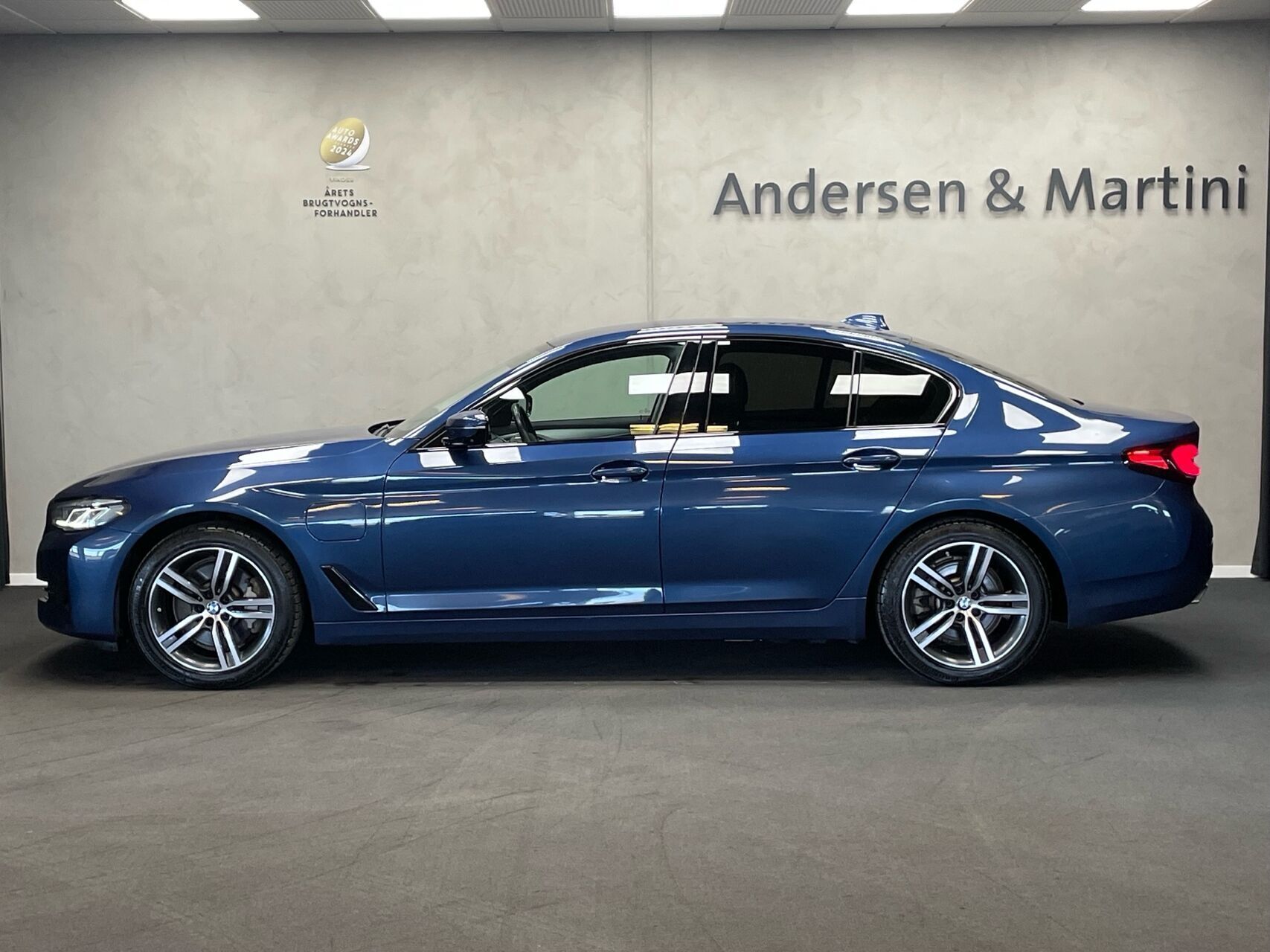 BMW 530e 2,0 Plugin-hybrid Sport Line Steptronic 293HK 8g Aut.