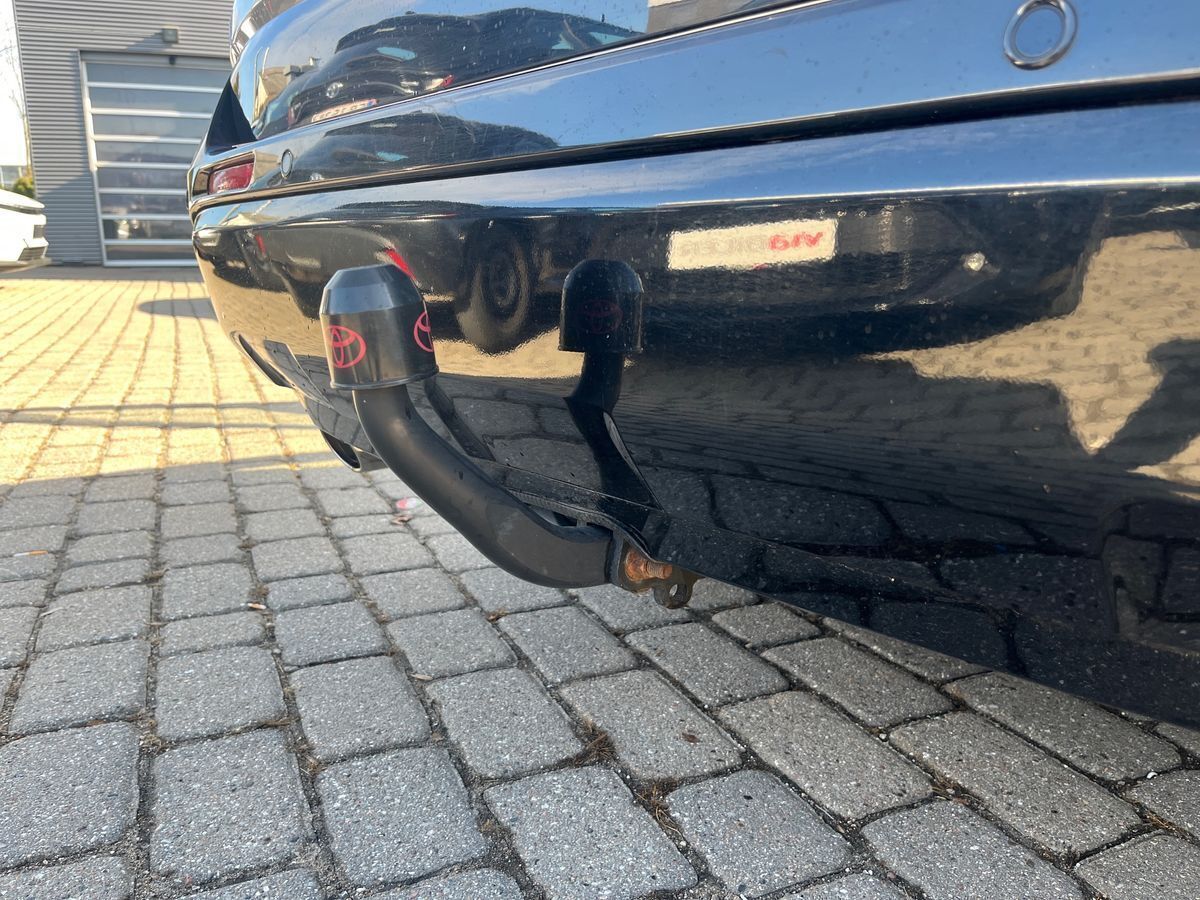 Sølv Toyota RAV4 Plug-in fra 2021