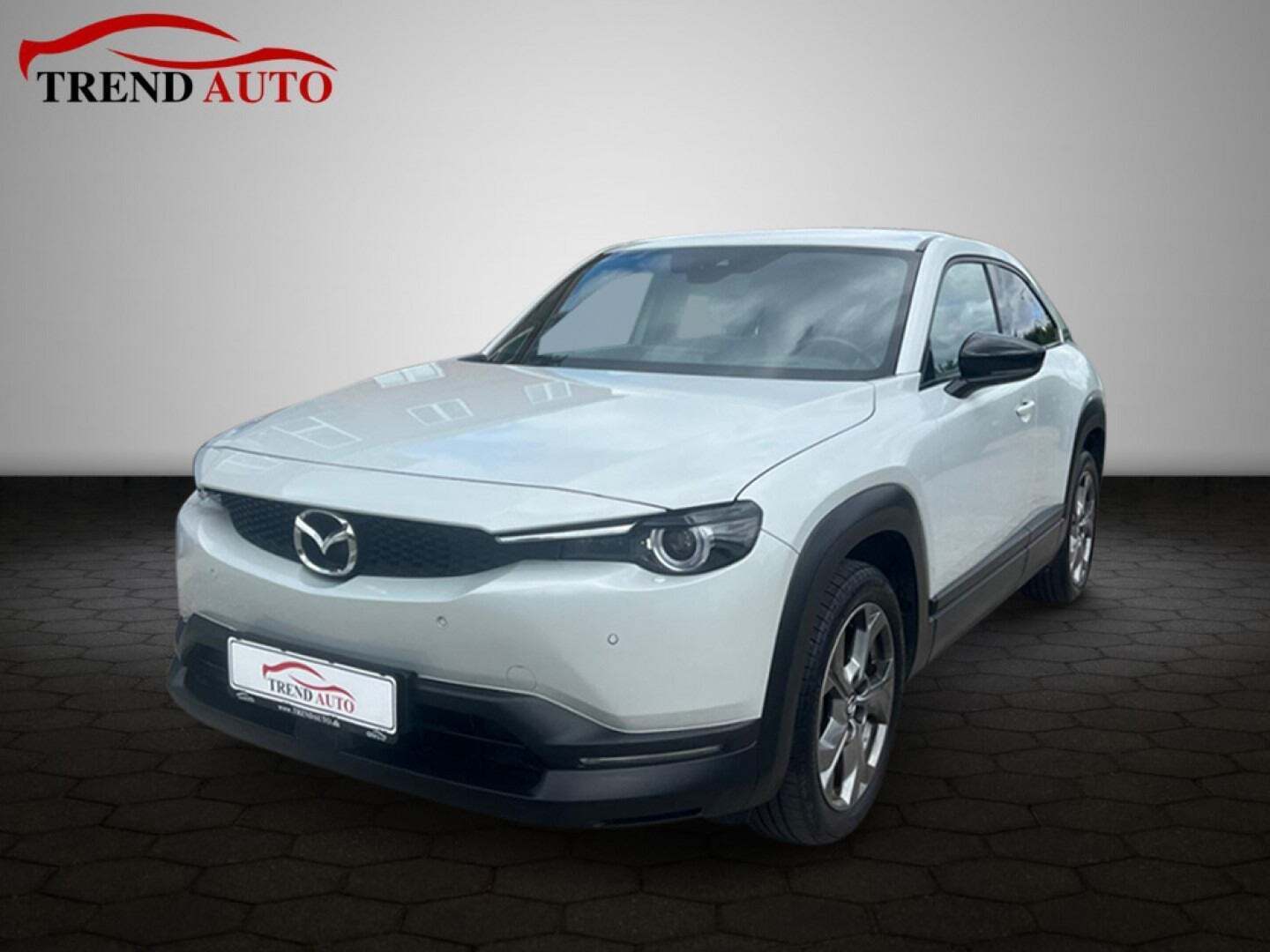 Hvid Mazda MX-30 fra 2021