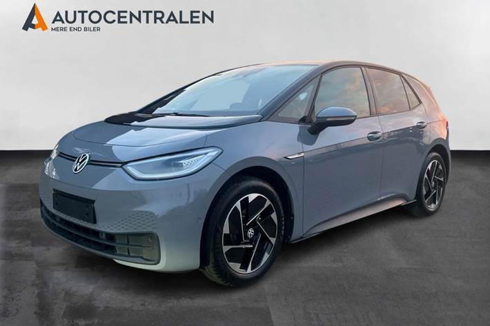 Grå VW ID.3 fra 2023 set udefra