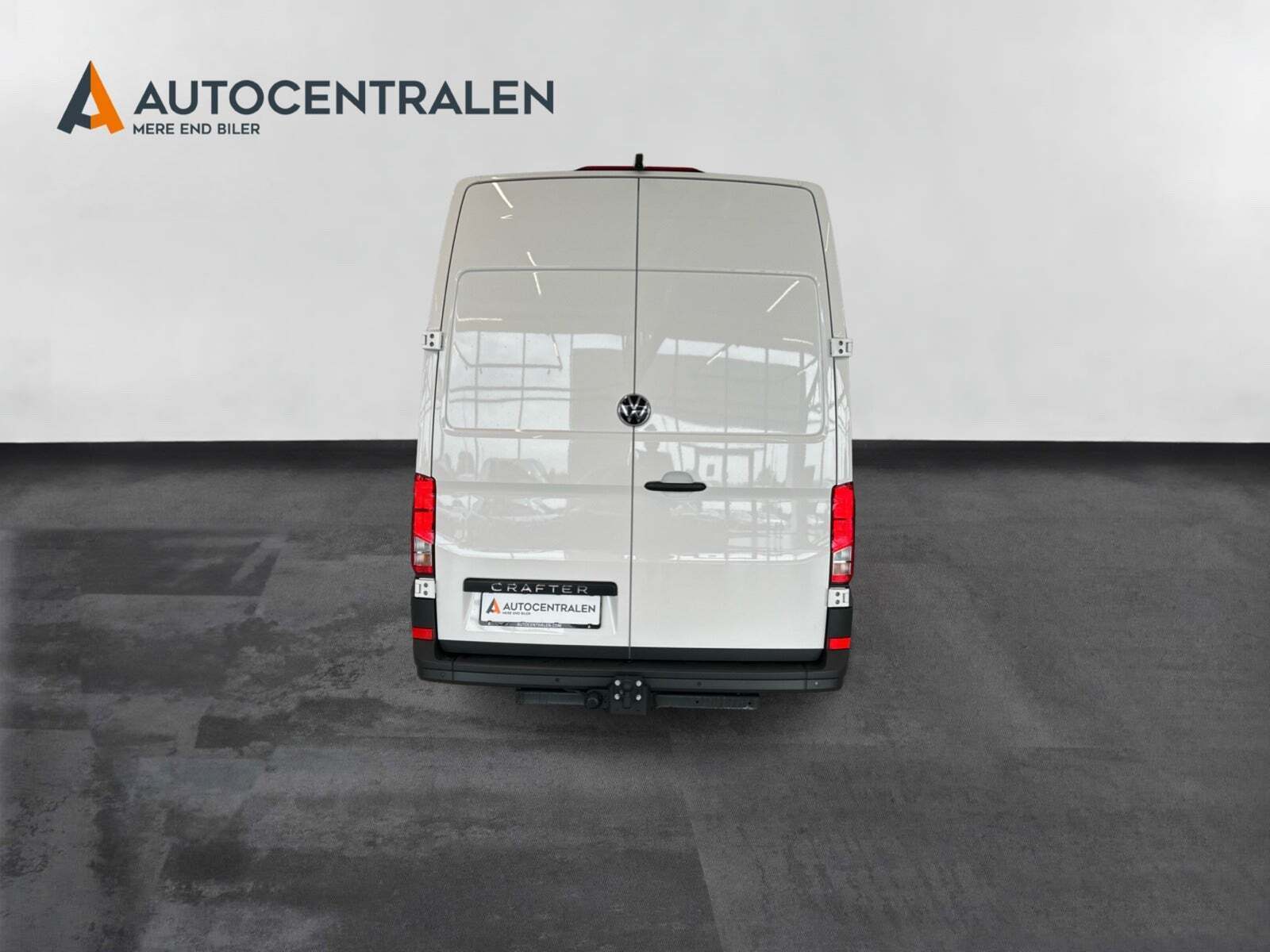VW Crafter 35 2,0 TDi 140 Kassevogn L3H2