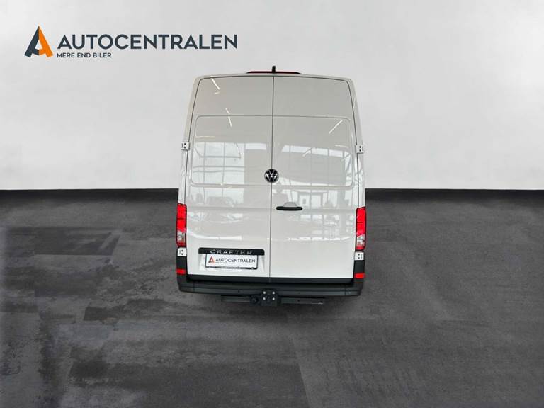 VW Crafter 35 2,0 TDi 140 Kassevogn L3H2