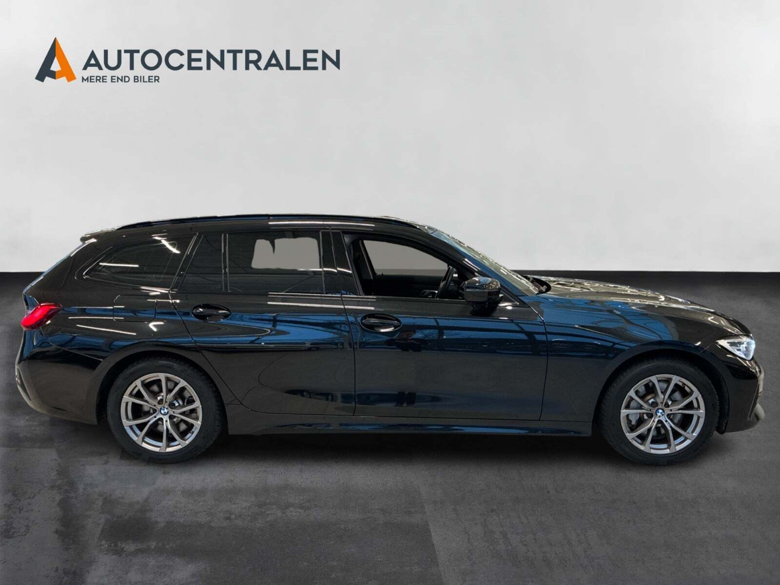 BMW 330e 2,0 Touring Sport Line aut.