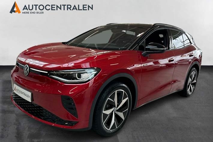 Rød VW ID.4 fra 2025 set udefra