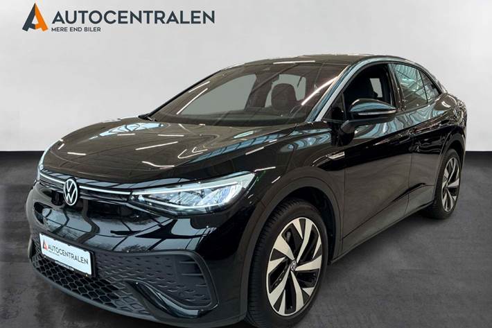 Sort VW ID.5 fra 2022 set udefra