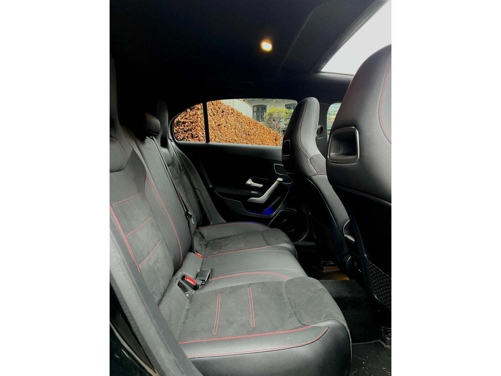 Sort Mercedes A250 e fra 2020