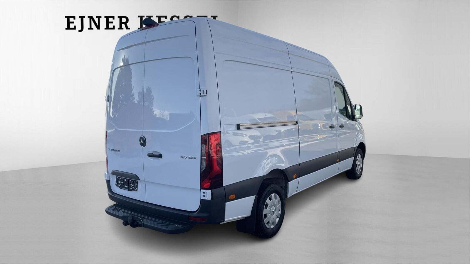 Mercedes Sprinter 317 2,0 CDi A2 Kassevogn aut. RWD