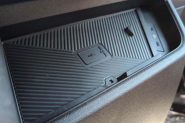 Hvid Renault Master V T35 fra 2026