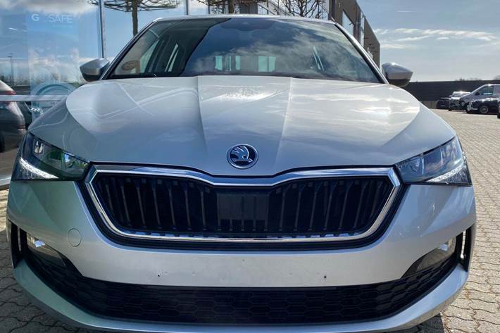 Sølv Skoda Scala fra 2021