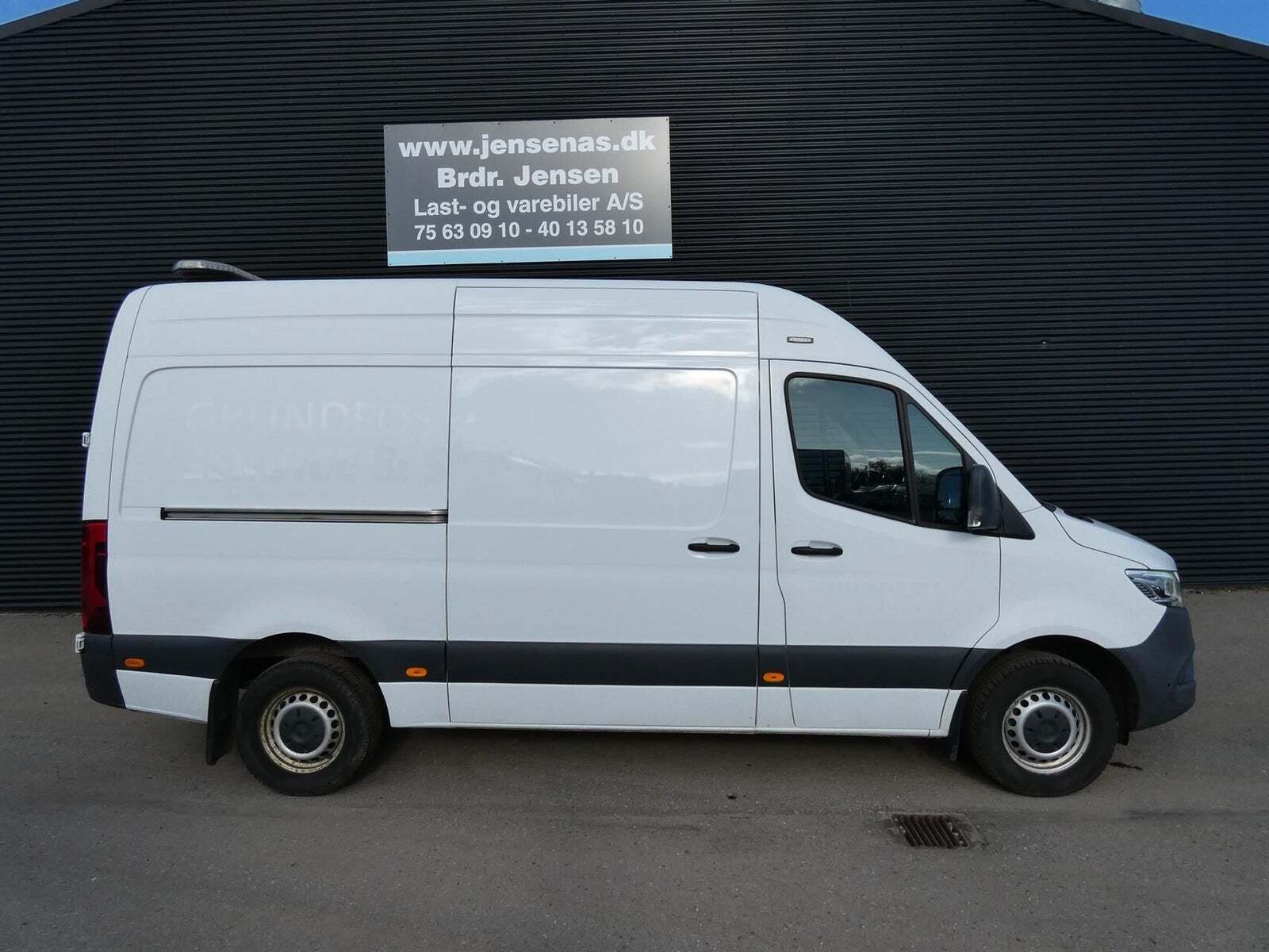 Hvid Mercedes Sprinter 316 fra 2020
