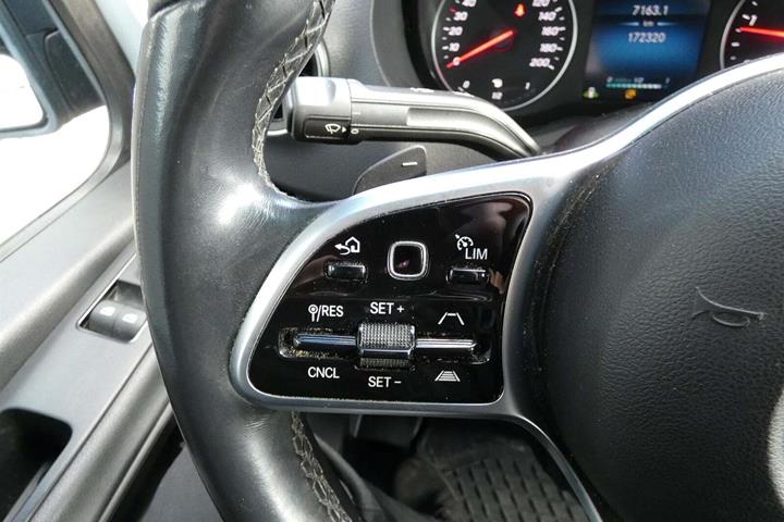 Hvid Mercedes Sprinter 316 fra 2020