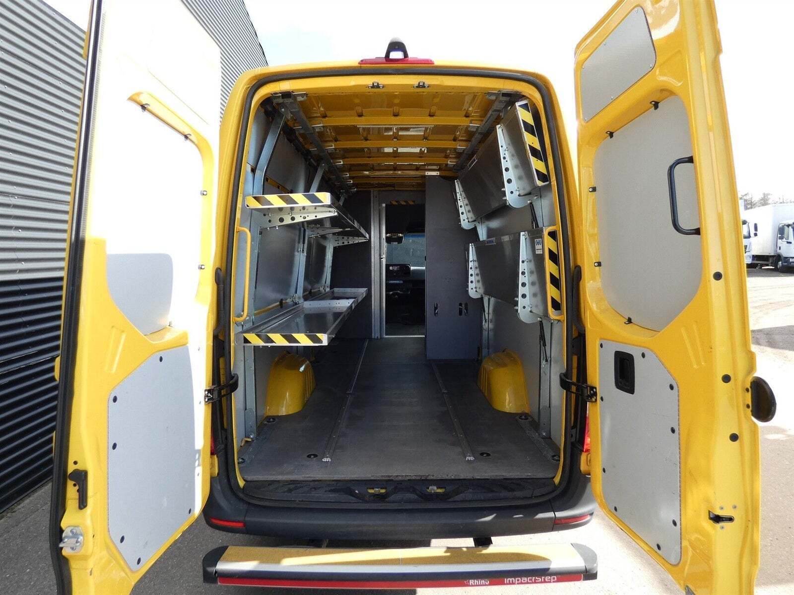 Mercedes Sprinter 317 2,0 CDi A3 Kassevogn aut. RWD