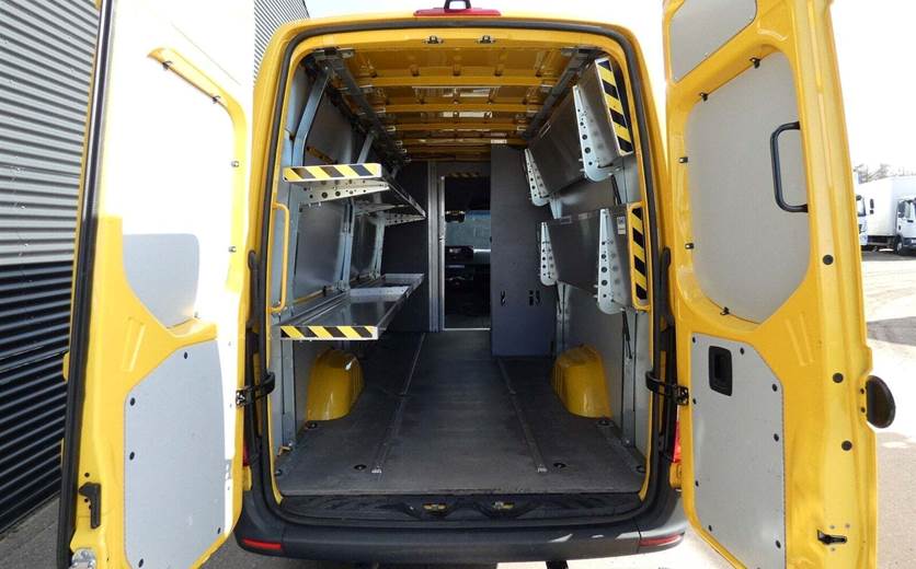 Mercedes Sprinter 317 2,0 CDi A3 Kassevogn aut. RWD
